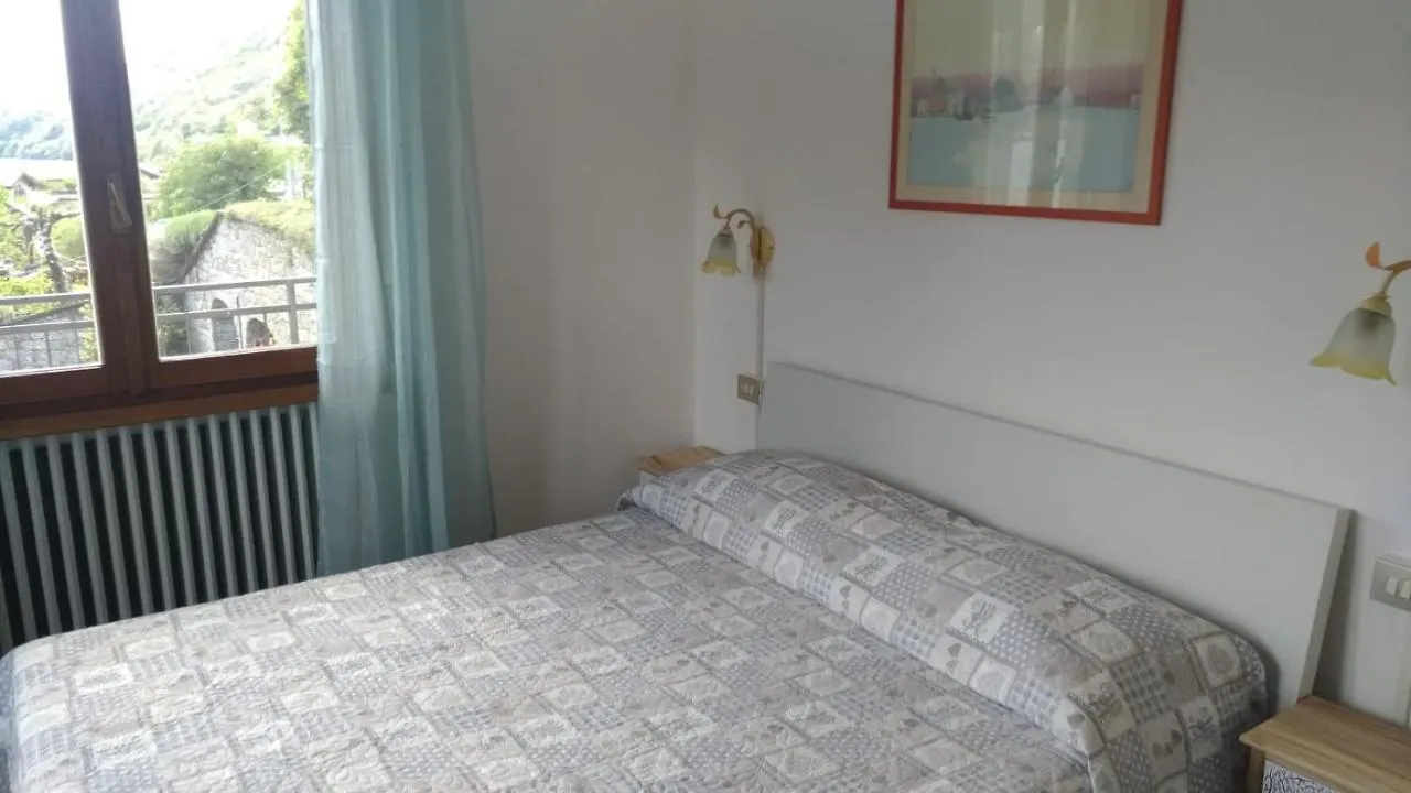 Casa Vacanze Breva Cremia Appartement